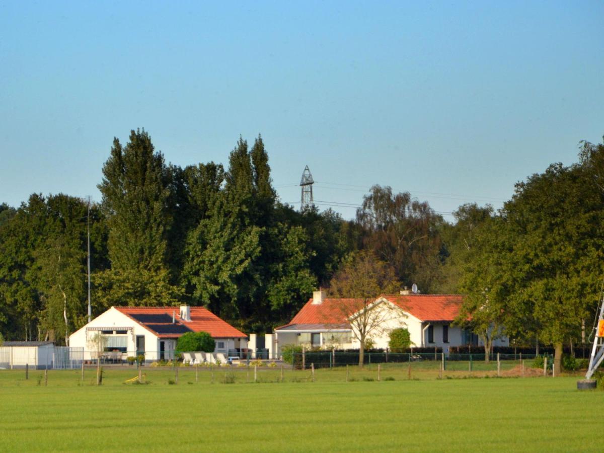 Cozy Holiday Home in Oisterwijk with Swimming Pool Buitenkant foto